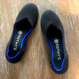 Rothy’s Rounded toe black ballet flat